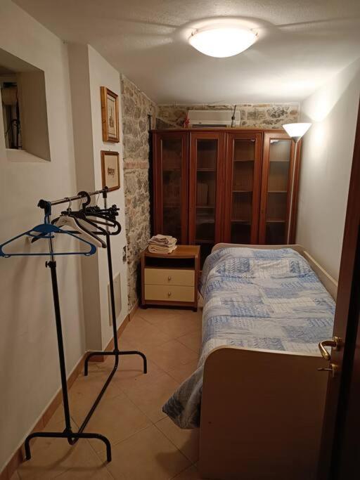 Taverna Abitazione A 15 Km Da Firenze Prato  Luaran gambar